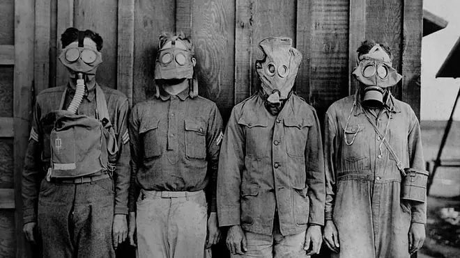 Erster Weltkrieg, 1 weltkrieg, 1. Weltkrieg, 1.weltkrieg, erste weltkrieg, weltkrieg 1, 1 wk, 1. wk, der erste weltkrieg, 1weltkrieg, der 1. weltkrieg, 1. weltkrieg daten, wann war der erste Weltkrieg, erster weltkrieg beginn, beginn erster weltkrieg, wann begann der erste Weltkrieg, ende des ersten weltkrieges, 1. weltkrieg ende, ende 1. weltkrieg, ende erster weltkrieg, erster weltkrieg ende, 1. weltkrieg zusammenfassung, erster weltkrieg zusammenfassung, erster weltkrieg kämpfer, Maske, Giftgas, Uniform, Soldaten