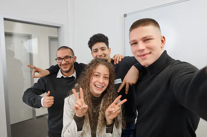 Unser multikulturelles Team sorgt täglich für das Wohl tausender Fluggäste