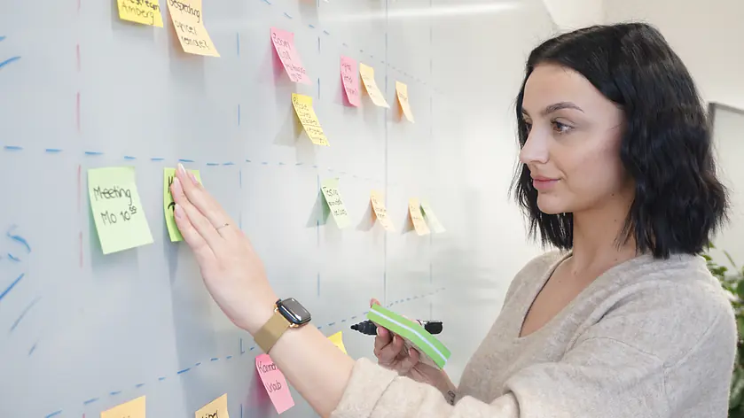 Denn du lernst, wie Menschen denken, entscheiden und handeln