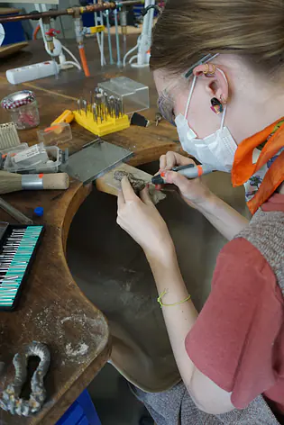 Edelstein und Schmuck_Werkbrett_Fotocredit_Hochschule Trier