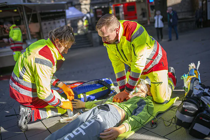  Auszubildende zum/zur Notfallsanitäter*in (m/w/d) mit sich  anschließender Ausbildung zum/zur Brandmeisteranwärter*in 