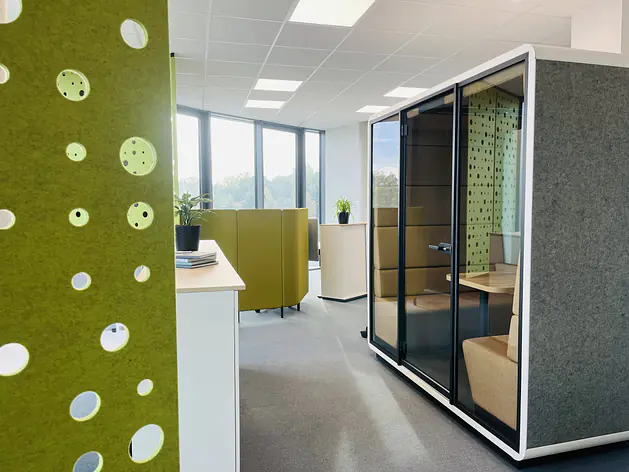 Büro 1
