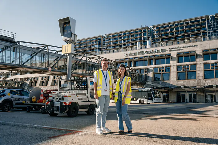 Ausbildung Luftverkehrskaufleute_Flughafen Stuttgart_Header_Stellenanzeigen